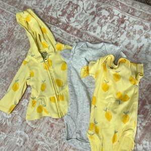 Carters Newborn lemon set